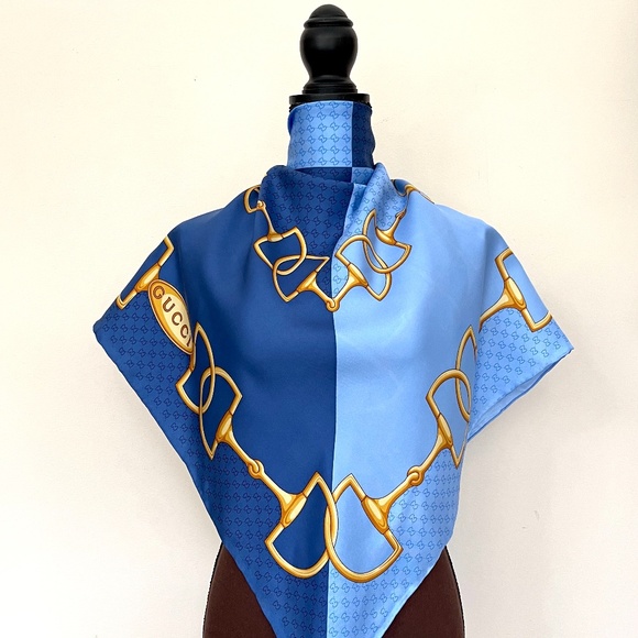 Gucci Unisex Scarf Iconic Horsebit Logo Print Silk Wrap - Picture 4 of 14